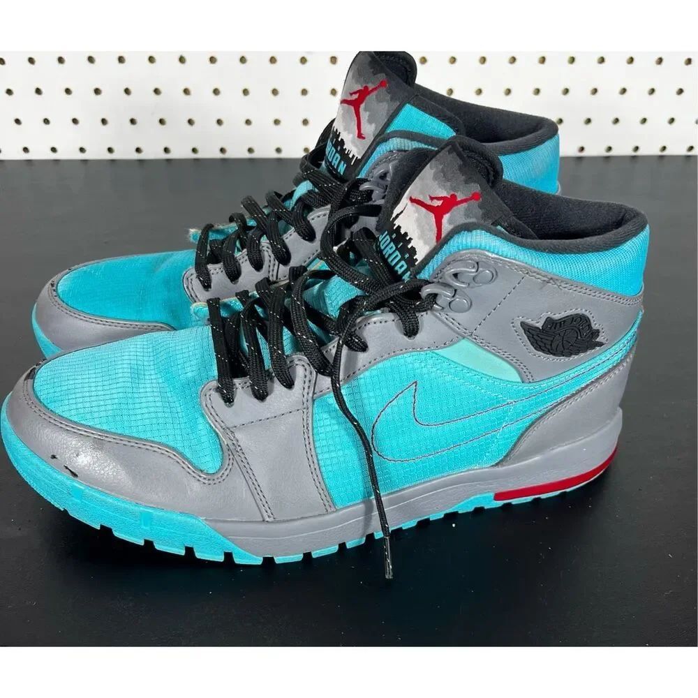 Nike Jordan 1 Trek Cool Grey